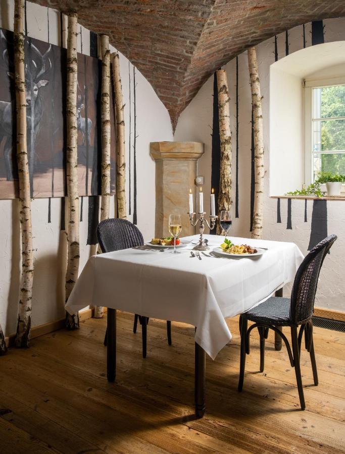 Landhotel Altes Zollhaus 헤름스도르프 외부 사진